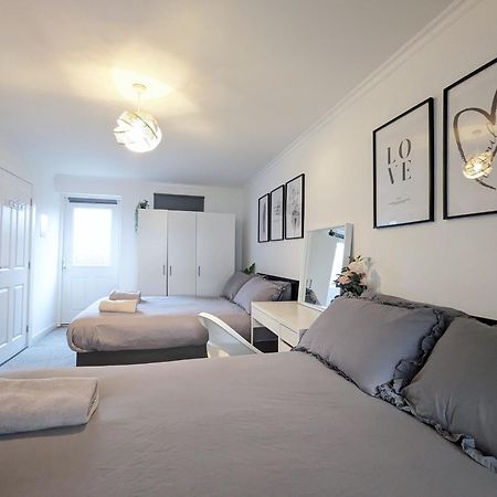 Guest Rooms Near City Centre & Anfield Free Parki Liverpool Exterior photo