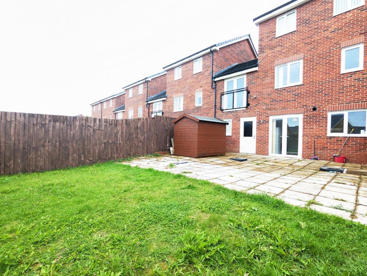 Guest Rooms Near City Centre & Anfield Free Parki Liverpool Exterior photo