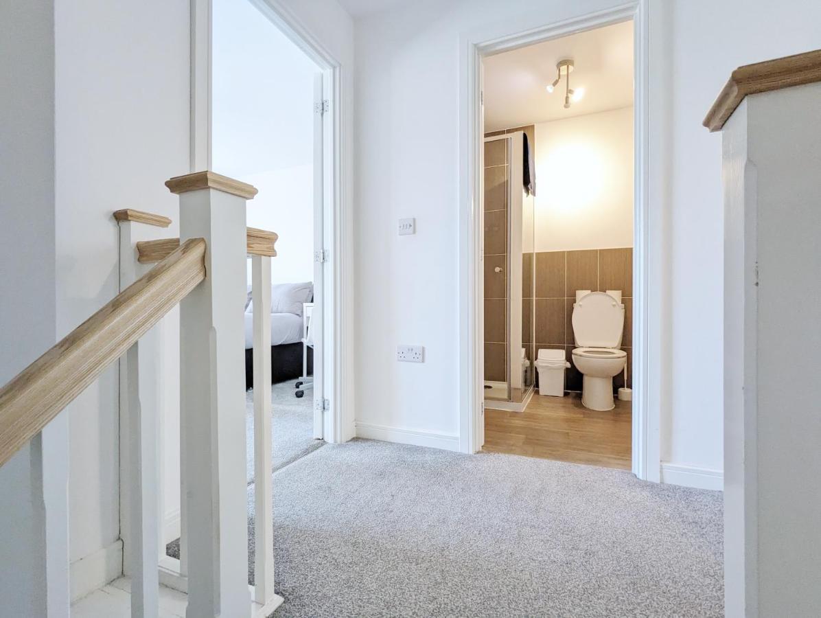 Guest Rooms Near City Centre & Anfield Free Parki Liverpool Exterior photo