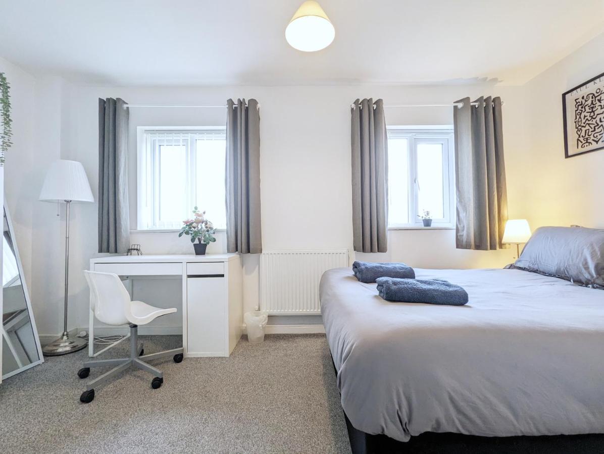 Guest Rooms Near City Centre & Anfield Free Parki Liverpool Exterior photo