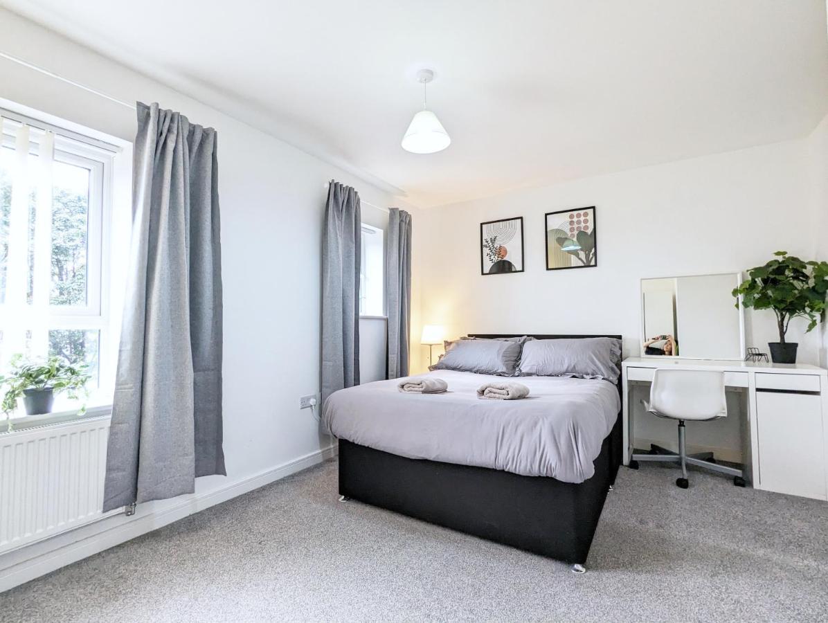 Guest Rooms Near City Centre & Anfield Free Parki Liverpool Exterior photo