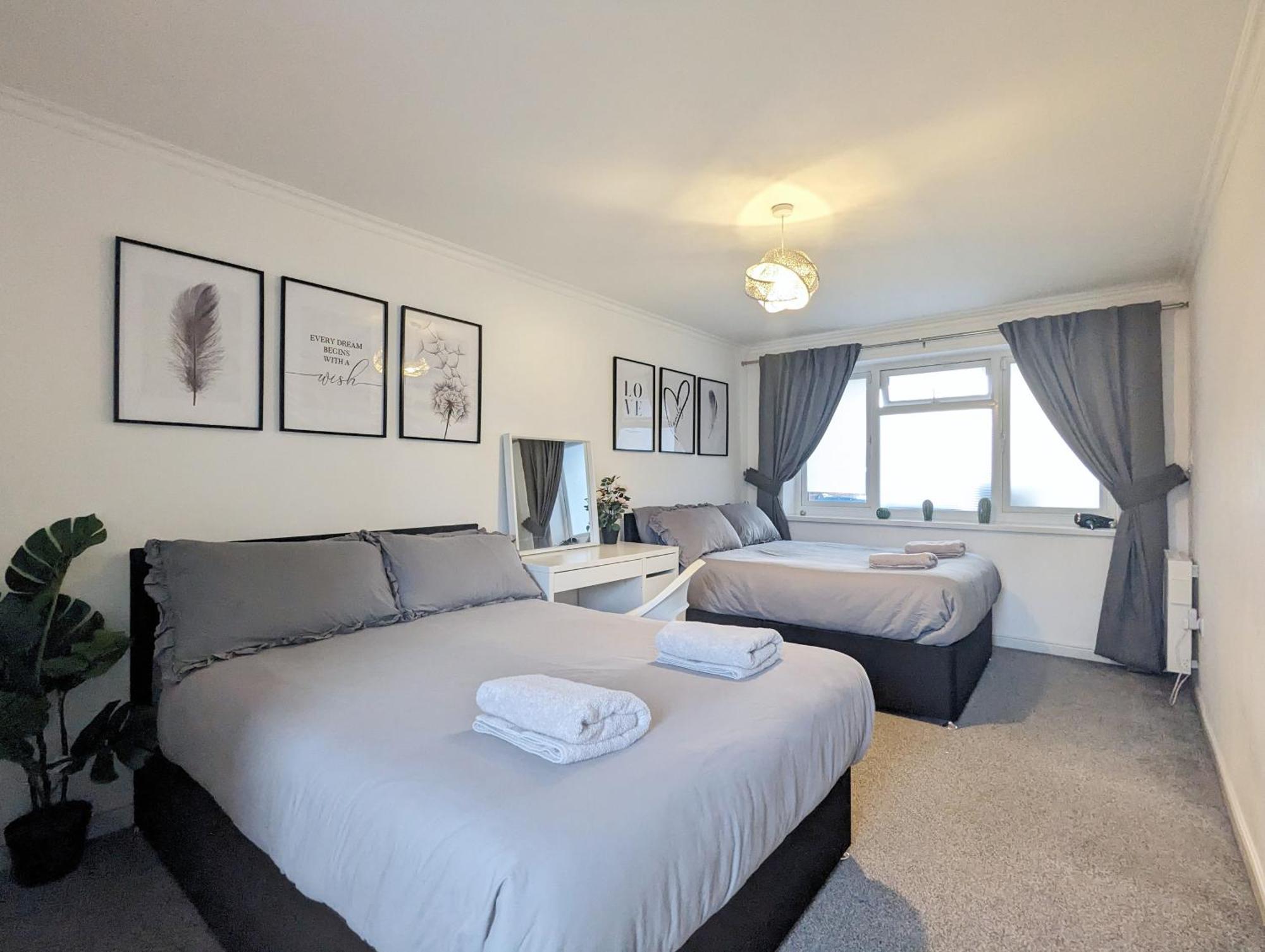 Guest Rooms Near City Centre & Anfield Free Parki Liverpool Exterior photo